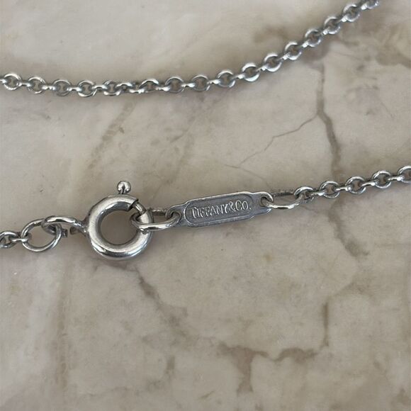 Tiffany & Co. Vintage Heart & Arrow Wrapped 925 Sterling Silver Pendant Necklace - Picture 6 of 8